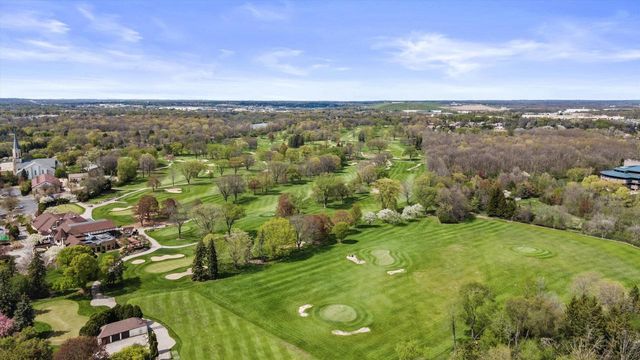 N72W13449 Good Hope ROAD, Menomonee Falls, WI 53051