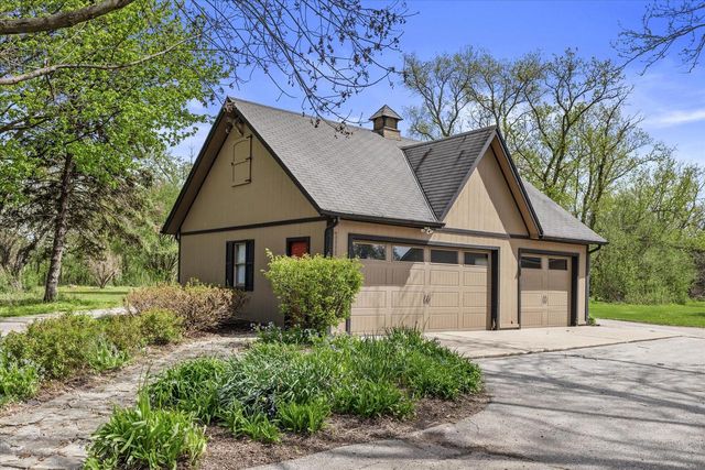 N72W13449 Good Hope ROAD, Menomonee Falls, WI 53051