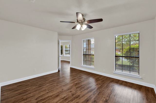 2416 Oakmont Drive, Bedford, TX 76022