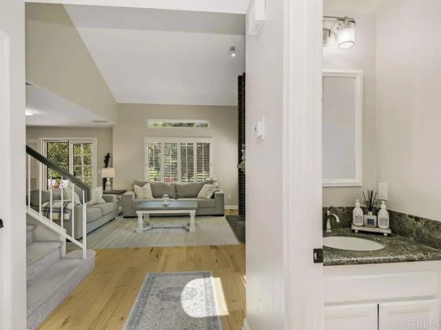 1718 Tecalote 5, Fallbrook, CA 92028