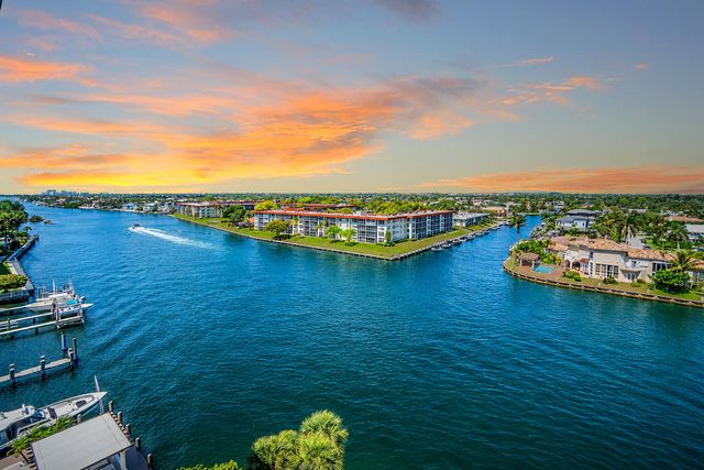 1160 Hillsboro Mile 803, Hillsboro Beach, FL 33062