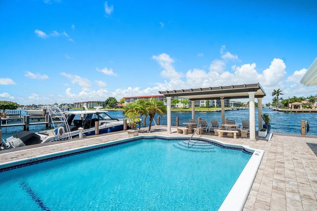 1160 Hillsboro Mile 803, Hillsboro Beach, FL 33062
