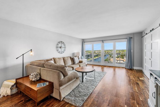 1160 Hillsboro Mile 803, Hillsboro Beach, FL 33062