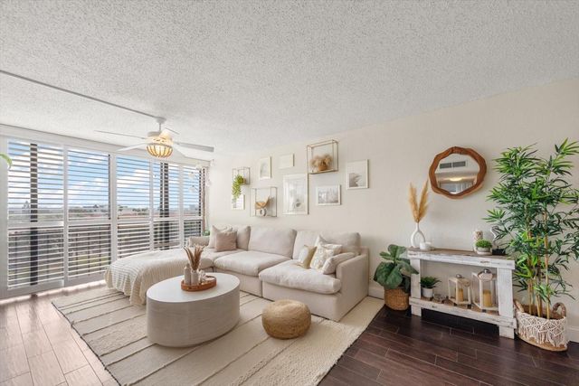 255 DOLPHIN POINT 508, Clearwater Beach, FL 33767