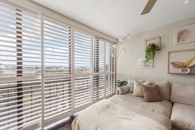 255 DOLPHIN POINT 508, Clearwater Beach, FL 33767