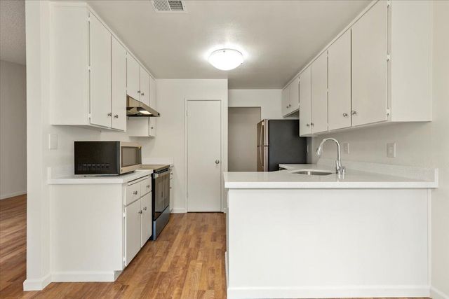 210 Damsen Drive, San Jose, CA 95116