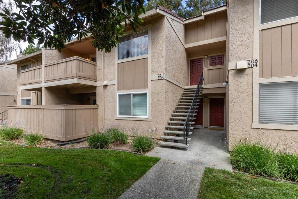 210 Damsen Drive, San Jose, CA 95116