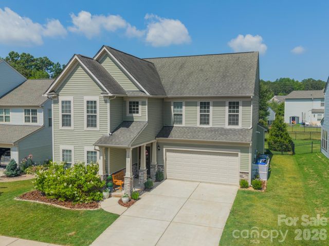15215 Colonial Park Drive, Huntersville, NC 28078