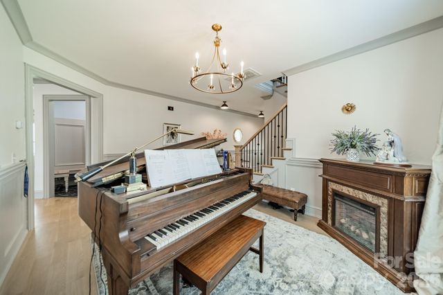 15215 Colonial Park Drive, Huntersville, NC 28078