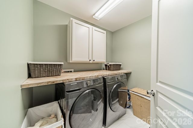 15215 Colonial Park Drive, Huntersville, NC 28078
