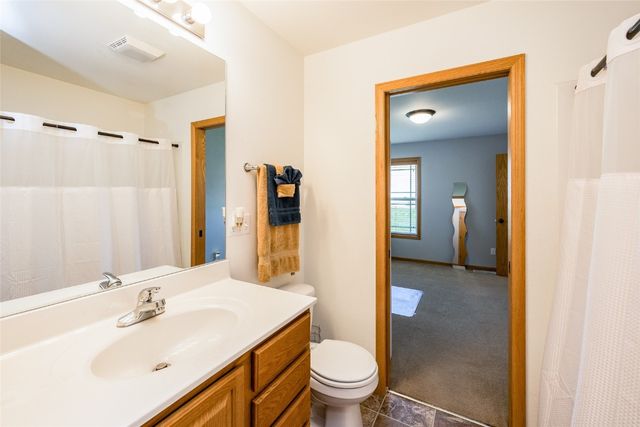 3045 Samuel Ct SW C, Cedar Rapids, IA 52404