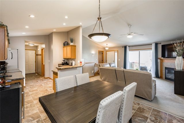 3045 Samuel Ct SW C, Cedar Rapids, IA 52404