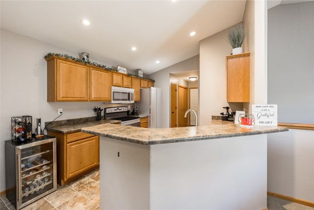 3045 Samuel Ct SW C, Cedar Rapids, IA 52404