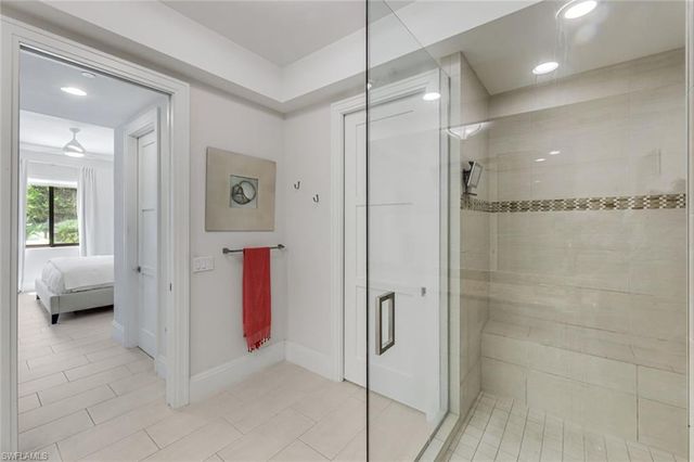 1030 3rd AVE S 216, Naples, FL 34102