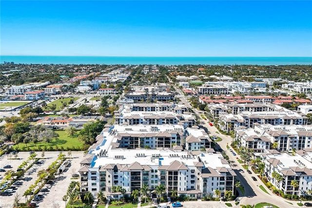 1030 3rd AVE S 216, Naples, FL 34102