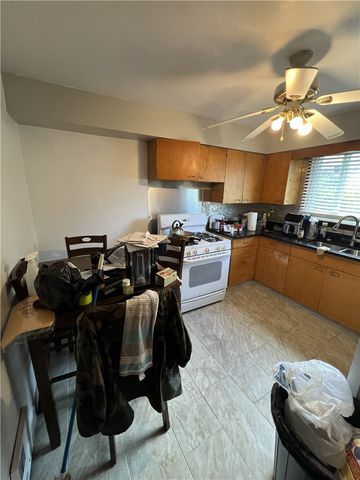 2920 Chester St, Mckeesport, PA 15132