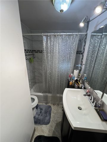 2920 Chester St, Mckeesport, PA 15132