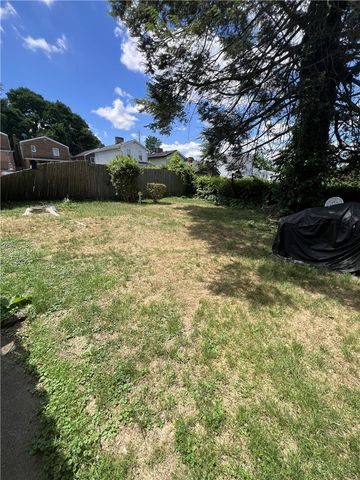 2920 Chester St, Mckeesport, PA 15132