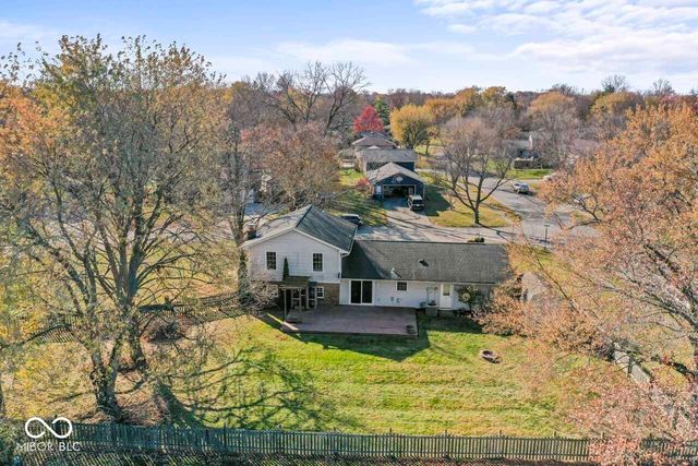 8820 Deer Run Court, Indianapolis, IN 46256