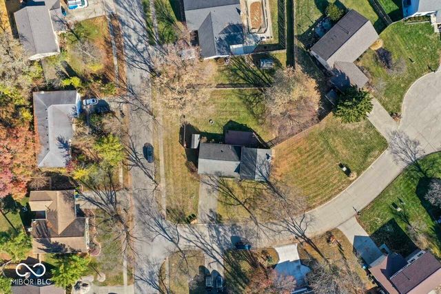 8820 Deer Run Court, Indianapolis, IN 46256