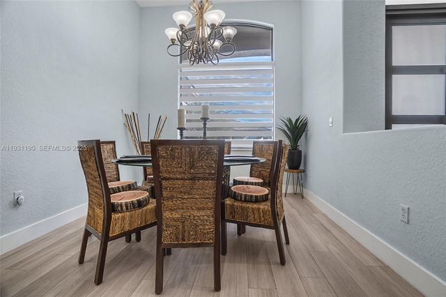 976 SW 159th Way, Pembroke Pines, FL 33027