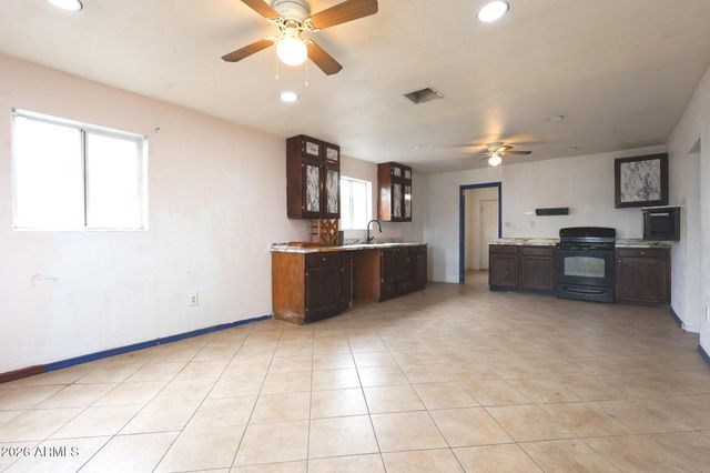 4236 N 31ST Drive, Phoenix, AZ 85017