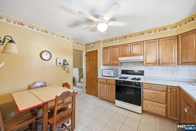 33 Kennedy Terrace, Westwood, NJ 07675