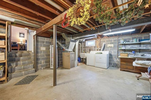 33 Kennedy Terrace, Westwood, NJ 07675