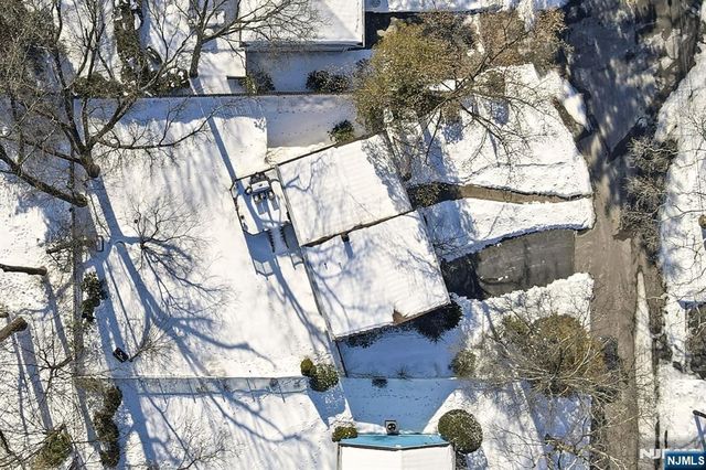 33 Kennedy Terrace, Westwood, NJ 07675