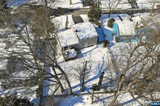 33 Kennedy Terrace, Westwood, NJ 07675