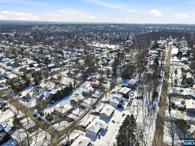 33 Kennedy Terrace, Westwood, NJ 07675