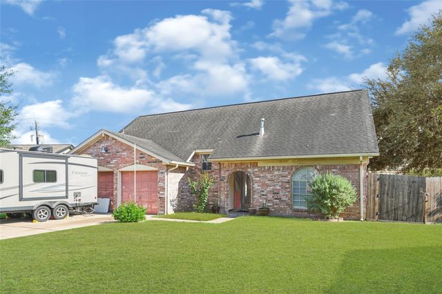 3911 Thistlewood Drive, Pasadena, TX 77504