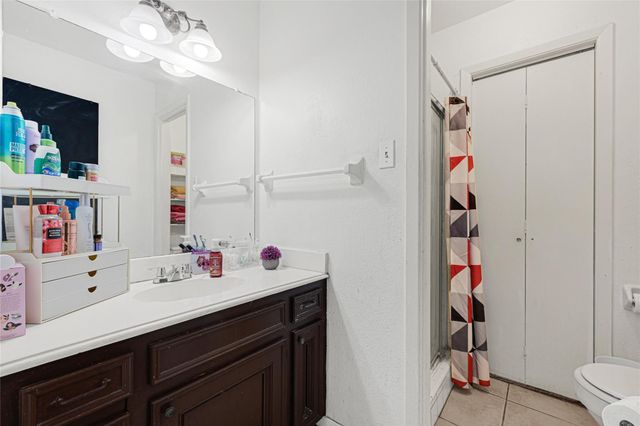 3911 Thistlewood Drive, Pasadena, TX 77504