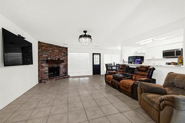 3911 Thistlewood Drive, Pasadena, TX 77504