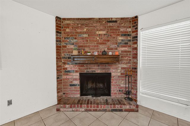 3911 Thistlewood Drive, Pasadena, TX 77504