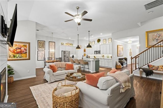 14 Frost Cove, Hoschton, GA 30548