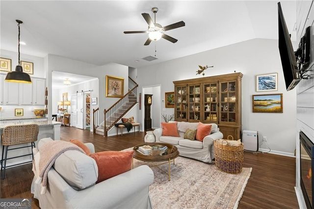 14 Frost Cove, Hoschton, GA 30548