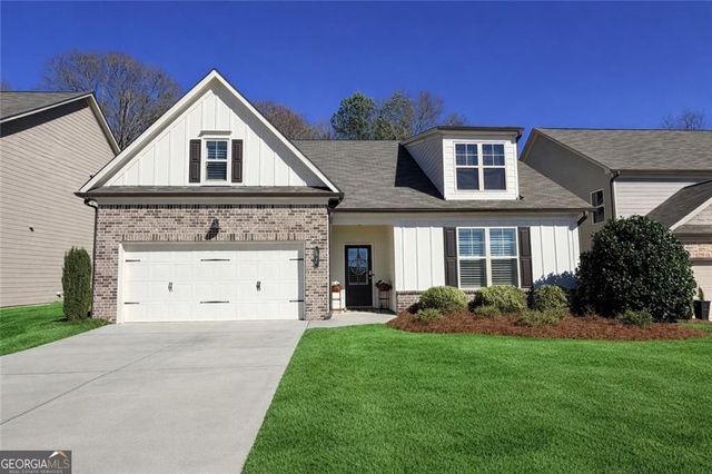 14 Frost Cove, Hoschton, GA 30548