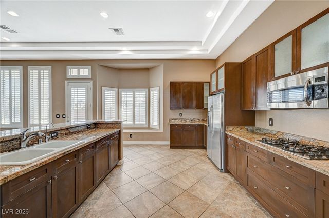 7604 Noche Oscura Circle, Las Vegas, NV 89139