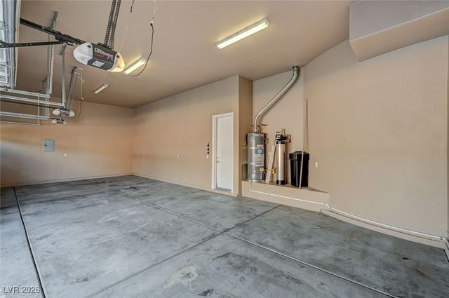 7604 Noche Oscura Circle, Las Vegas, NV 89139