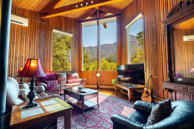 54950 Forest Haven Drive, Idyllwild, CA 92549