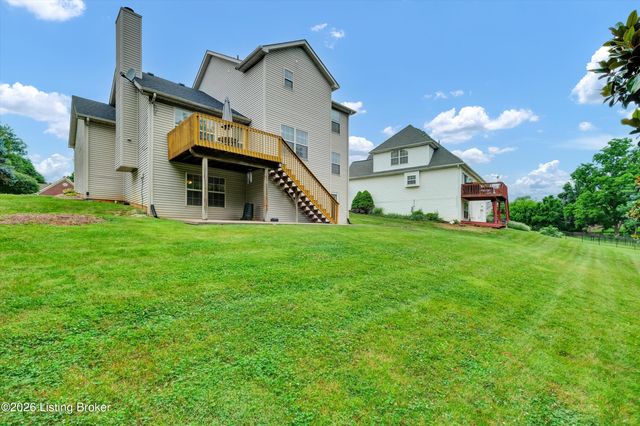9206 Newbury Ct, Prospect, KY 40059