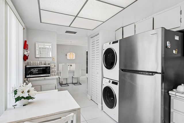 13518 Sabal Palm Court B, Delray Beach, FL 33484