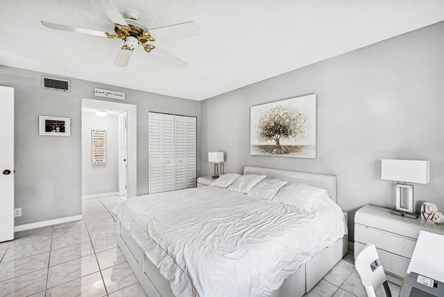 13518 Sabal Palm Court B, Delray Beach, FL 33484