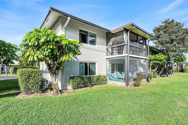13518 Sabal Palm Court B, Delray Beach, FL 33484