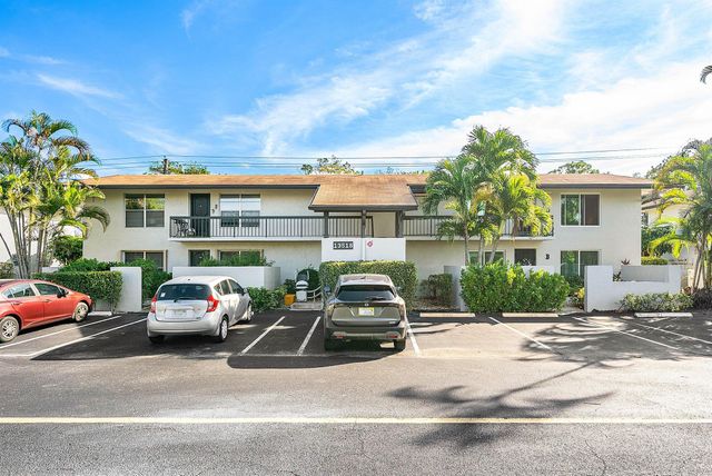 13518 Sabal Palm Court B, Delray Beach, FL 33484