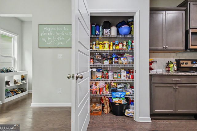 138 Old Bailey Farms Drive, Senoia, GA 30276