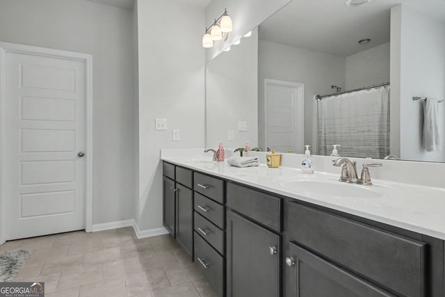 138 Old Bailey Farms Drive, Senoia, GA 30276
