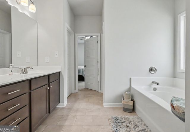 138 Old Bailey Farms Drive, Senoia, GA 30276