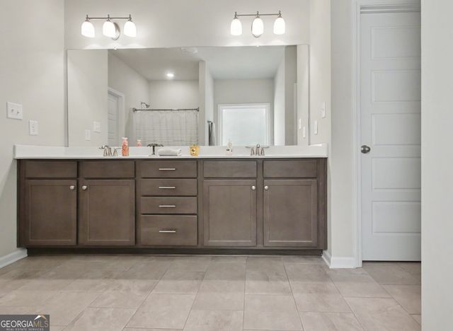 138 Old Bailey Farms Drive, Senoia, GA 30276